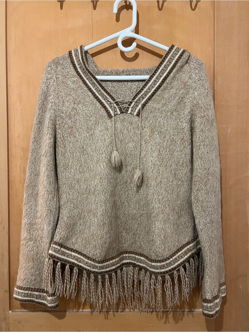 Soft oatmeal wool hooded sweater
